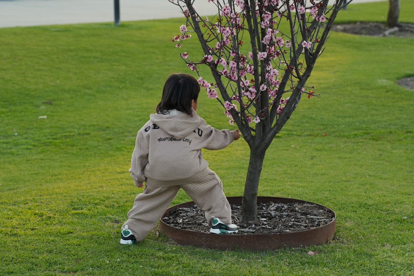 4FIVE58 Kids Gelephu Hoodie & Pant Set | Brown