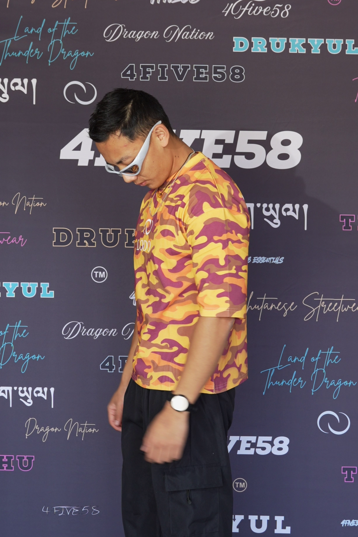 LODO | Druk Camo Oversized Cropped T-shirt